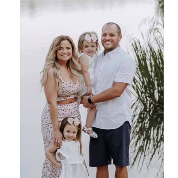 Meet your Posher, Hunter - Picture 1 of 1